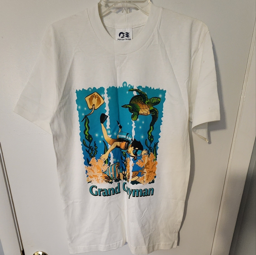 Grand Cayman Graphic T-Shirt